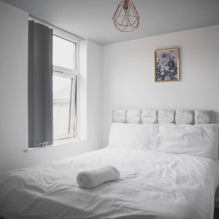 Leicester City House Apartment Bagian luar foto